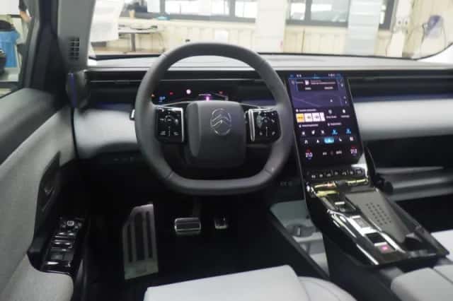 Citroën C5 Aircross (2025) thumbnail 6