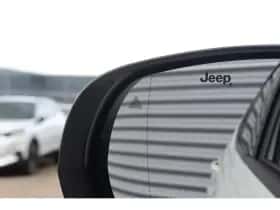 Jeep Compass (2023) thumbnail 15