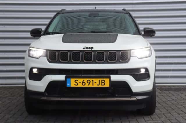 Jeep Compass (2023) thumbnail 5