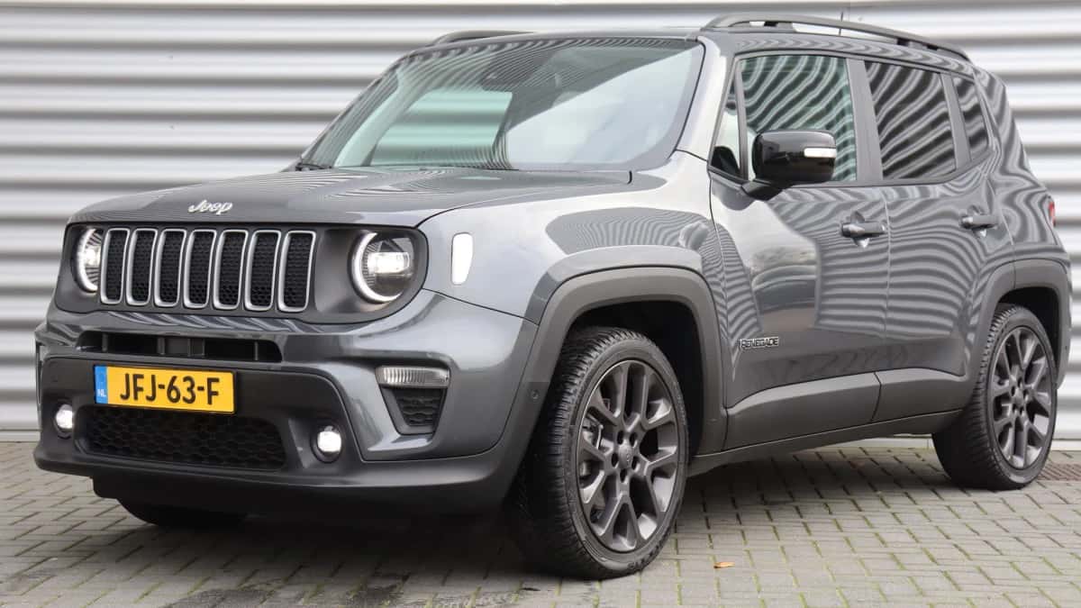 Jeep Renegade (2024) — foto 1