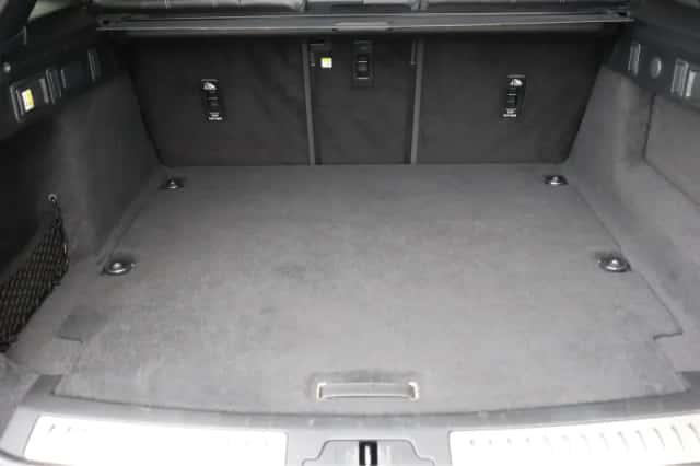 Land Rover Range Rover Velar (2023) thumbnail 20