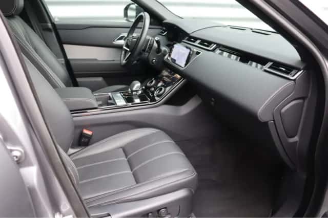 Land Rover Range Rover Velar (2023) thumbnail 22