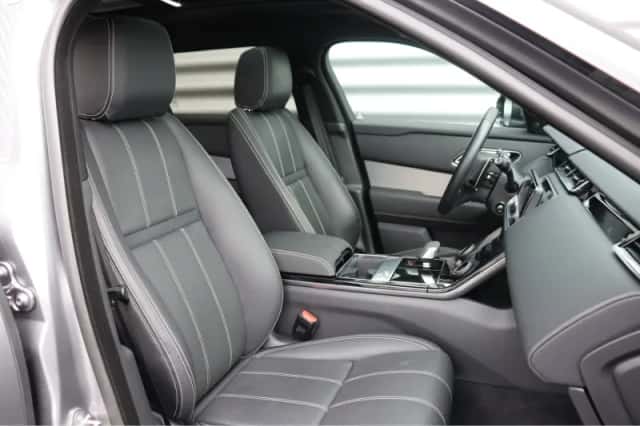 Land Rover Range Rover Velar (2023) thumbnail 23
