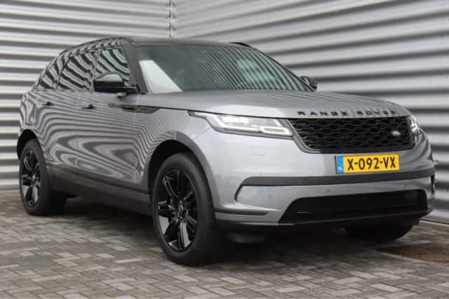 Land Rover Range Rover Velar (2023) thumbnail 4