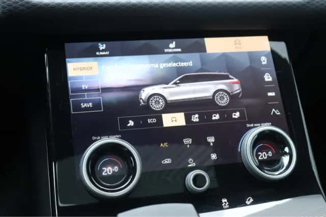 Land Rover Range Rover Velar (2023) thumbnail 43