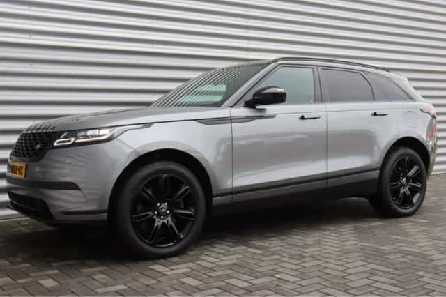 Land Rover Range Rover Velar (2023) thumbnail 6