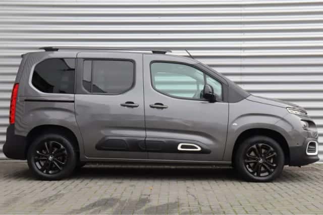 Citroën Berlingo (2023) thumbnail 3