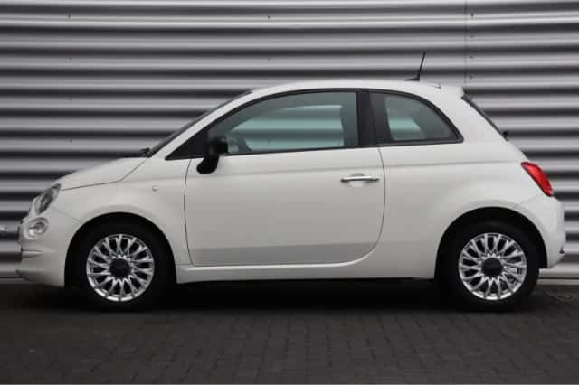 Fiat 500 (2022) thumbnail 2