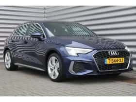 Audi A3 (2023) thumbnail 4