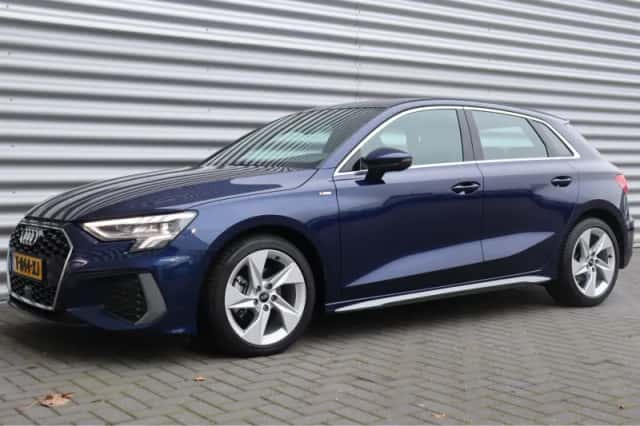 Audi A3 (2023) thumbnail 6