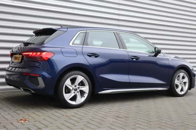 Audi A3 (2023) thumbnail 7