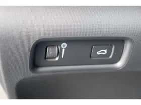 Polestar 2 (2022) thumbnail 25
