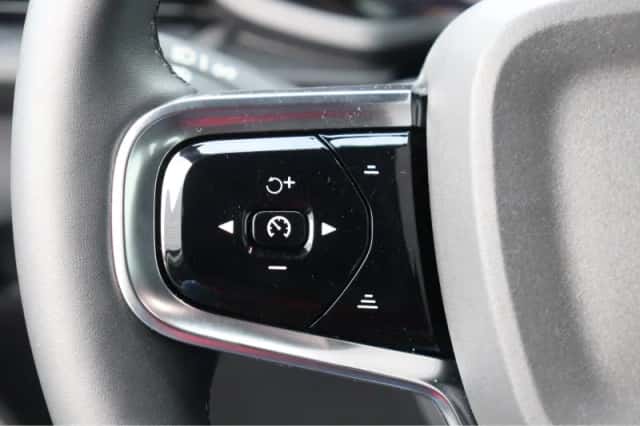 Polestar 2 (2022) thumbnail 28