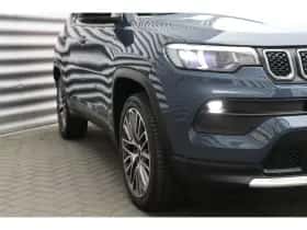 Jeep Compass (2023) thumbnail 16