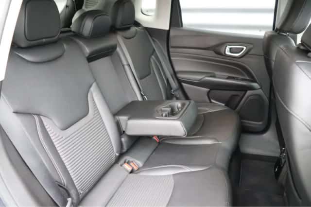 Jeep Compass (2023) thumbnail 19