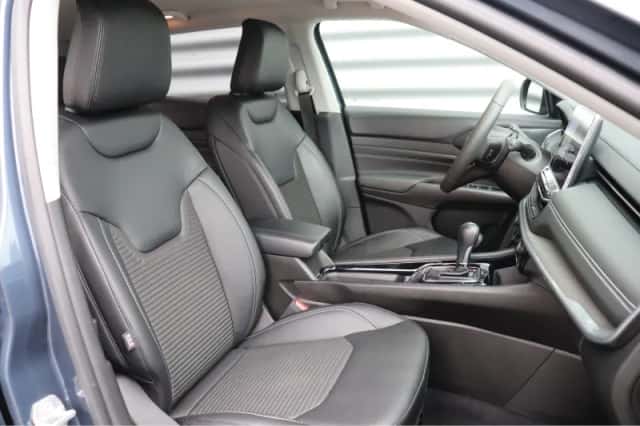 Jeep Compass (2023) thumbnail 20