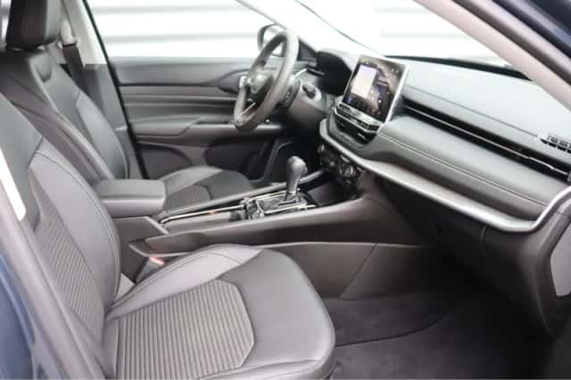 Jeep Compass (2023) thumbnail 21