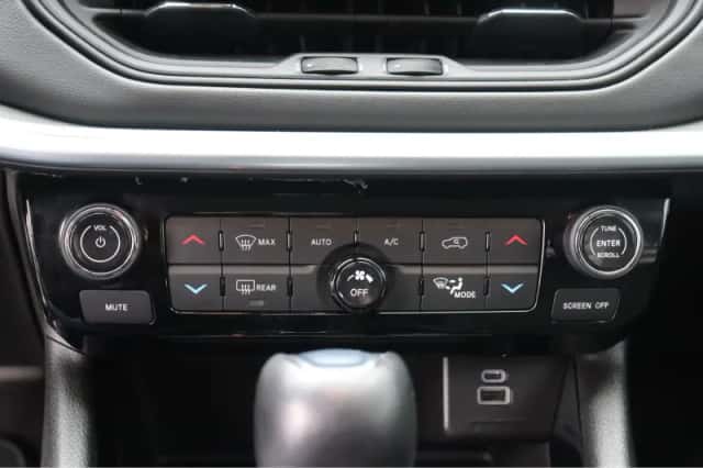 Jeep Compass (2023) thumbnail 35