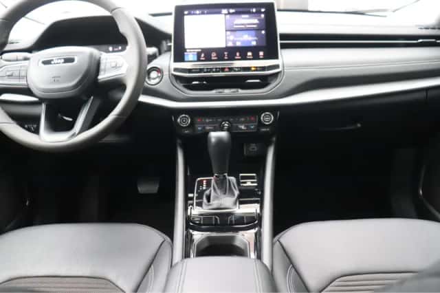Jeep Compass (2023) thumbnail 37