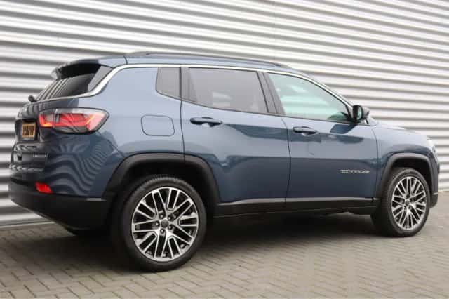 Jeep Compass (2023) thumbnail 9