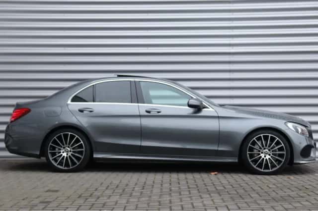 Mercedes-Benz C-Klasse (2018) thumbnail 3