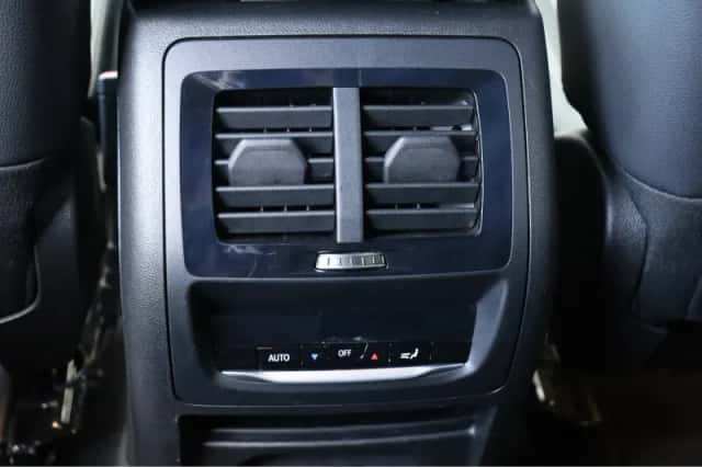BMW X3 (2021) thumbnail 42