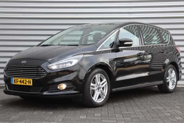 Ford S-Max (2015) thumbnail 1