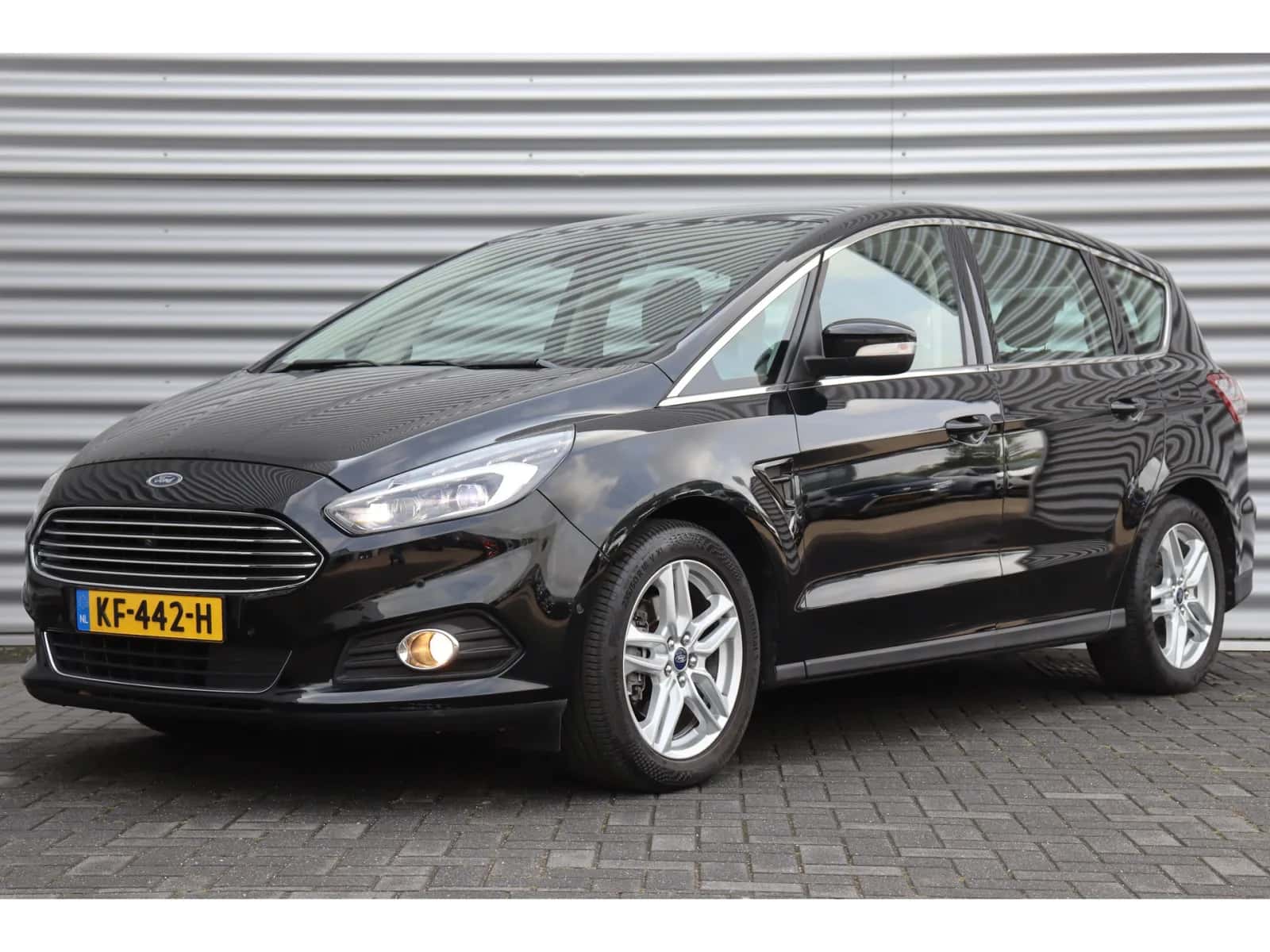 Ford S-Max (2015) — foto 1