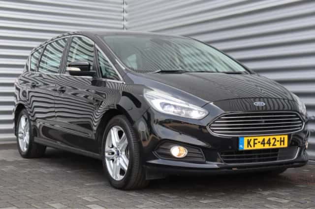 Ford S-Max (2015) thumbnail 4