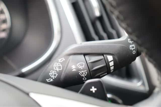 Ford S-Max (2015) thumbnail 31