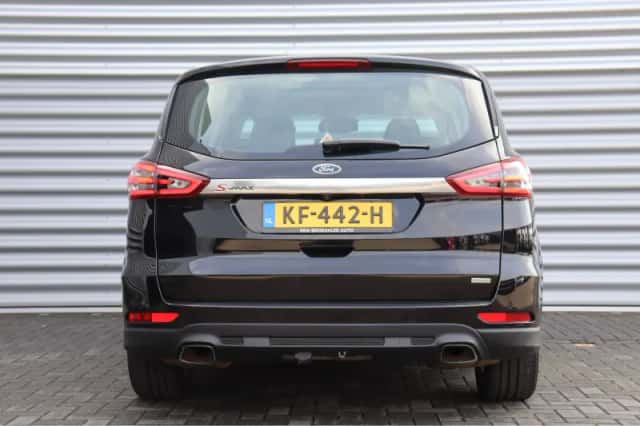 Ford S-Max (2015) thumbnail 8