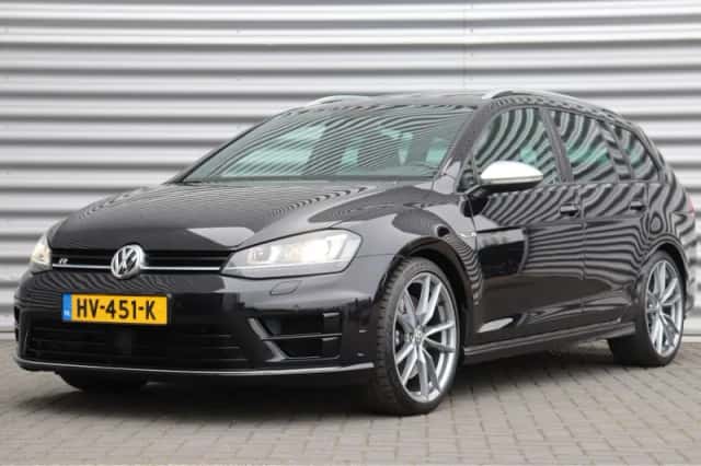 Volkswagen Golf (2016) thumbnail 1
