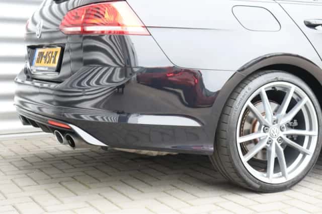 Volkswagen Golf (2016) thumbnail 11