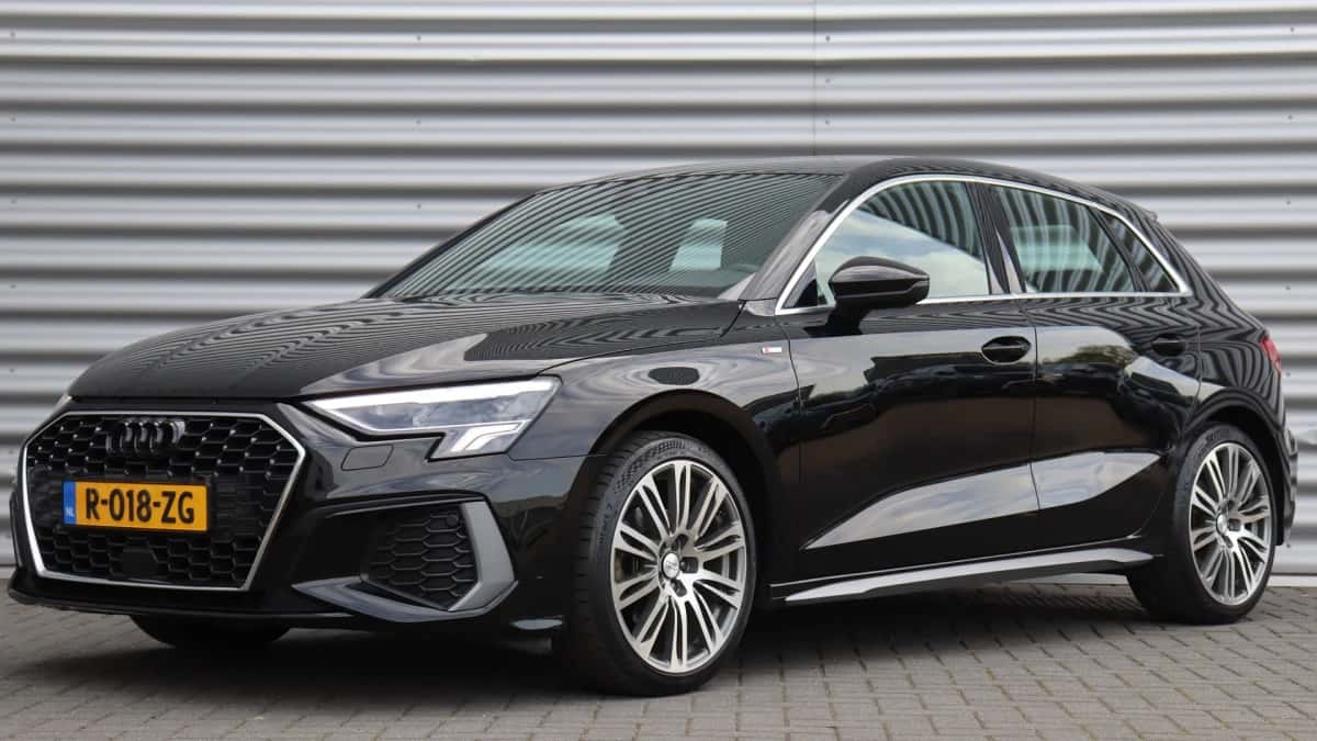 Audi A3 (2022) — foto 1