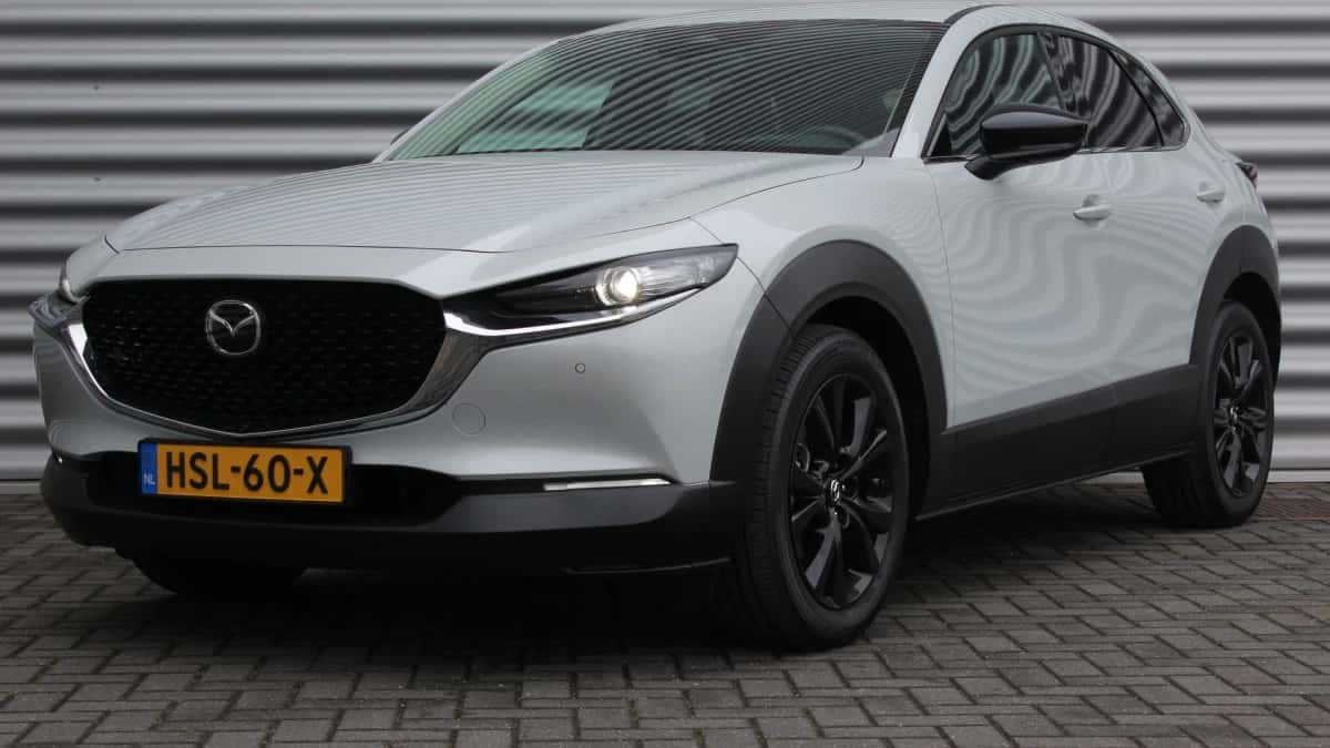 Mazda CX-30 (2025) — foto 1