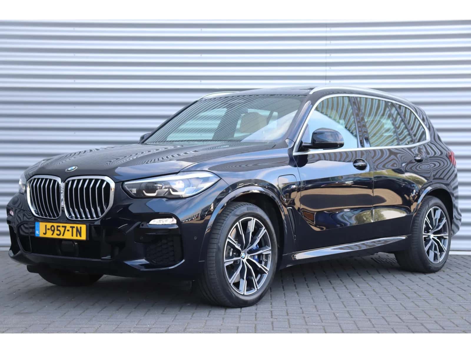 BMW X5 (2020) — foto 1