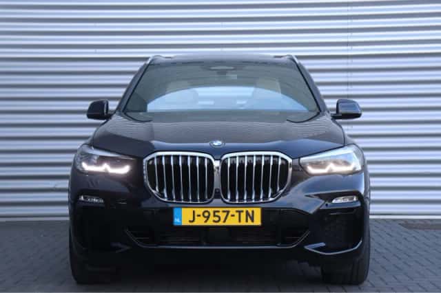 BMW X5 (2020) thumbnail 5