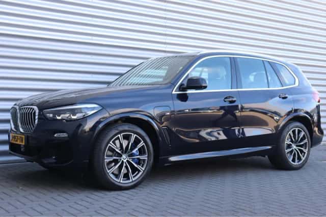 BMW X5 (2020) thumbnail 6