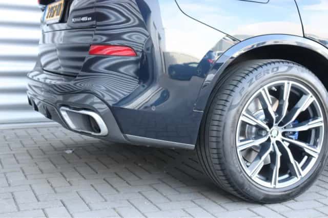 BMW X5 (2020) thumbnail 10