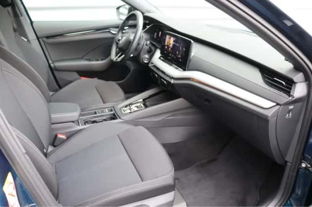 Škoda Octavia (2022) thumbnail 18