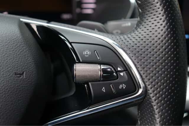 Škoda Octavia (2022) thumbnail 23