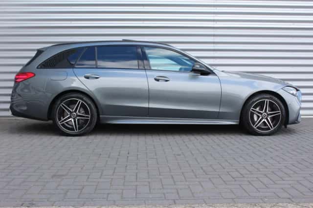 Mercedes-Benz C-Klasse (2022) thumbnail 3