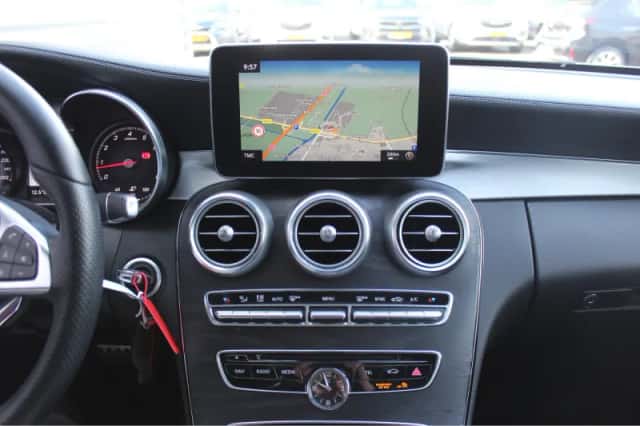Mercedes-Benz C-Klasse (2015) thumbnail 32