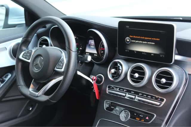 Mercedes-Benz C-Klasse (2015) thumbnail 33