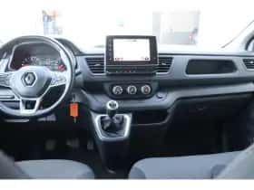 Renault Trafic (2022) thumbnail 32