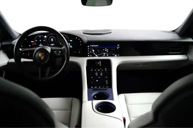 Porsche Taycan (2023) thumbnail 20