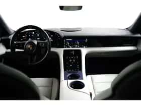 Porsche Taycan (2023) thumbnail 20