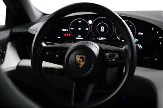 Porsche Taycan (2023) thumbnail 21