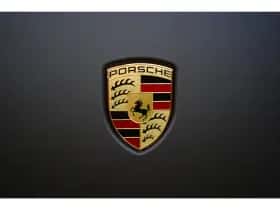 Porsche Taycan (2023) thumbnail 8