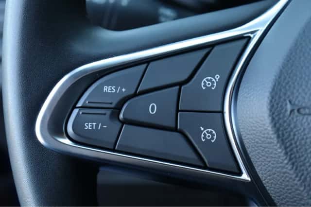 Renault Captur (2021) thumbnail 24